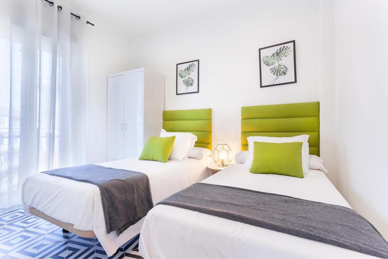 Ferienwohnung Rio Plaza En Madrid Exterior foto