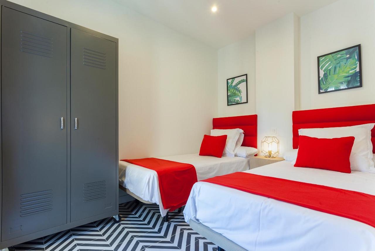 Ferienwohnung Rio Plaza En Madrid Exterior foto